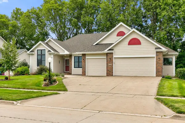 1009 NE 28th Street, Ankeny, IA 50021