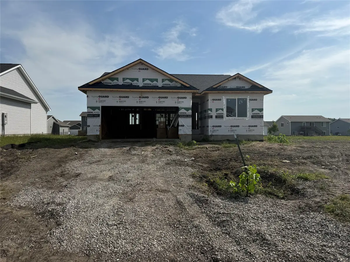 2207 White Oak Lane, Granger, IA 50109 - #1