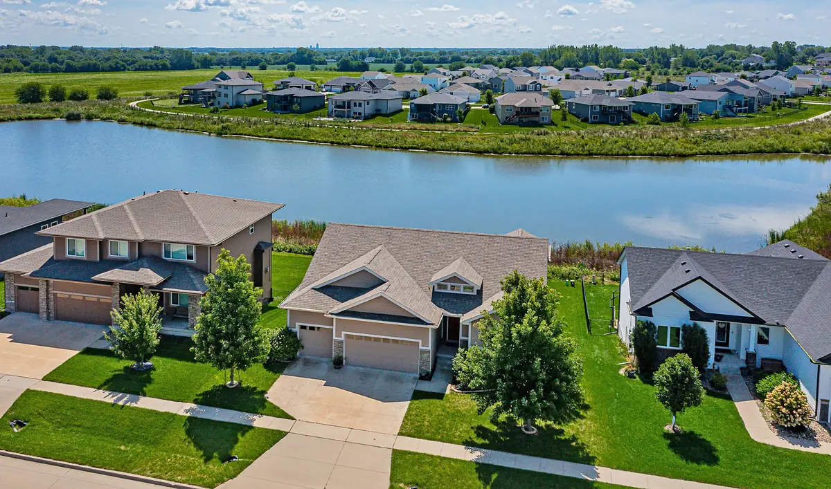 9518 Rushbrook Drive, Johnston, IA 50131 - #1