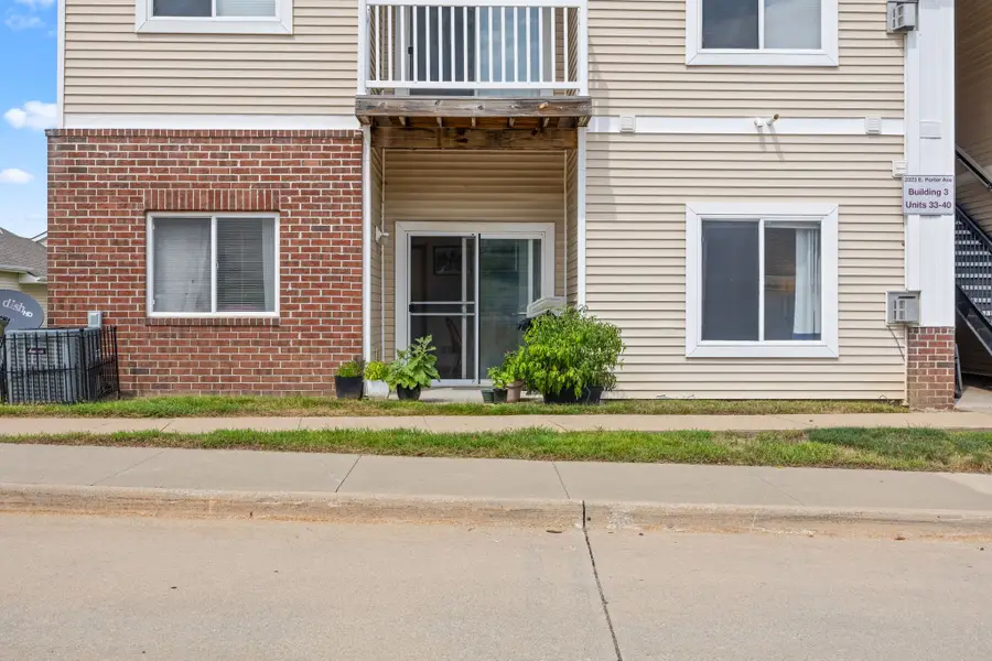 2323 E Porter Avenue #34, Des Moines, IA 50320 - #2