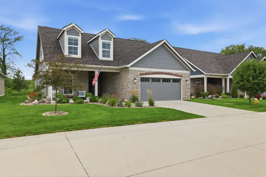 773 S 100th Street, West Des Moines, IA 50266 - #2