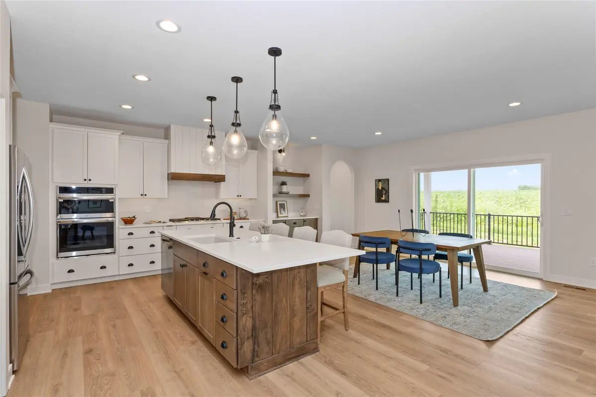 17425 Oakwood Drive, Urbandale, IA 50323 - #1