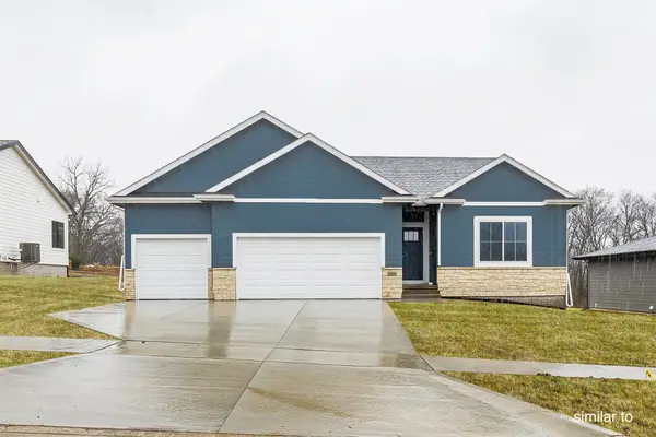 16519 Deerview Drive, Urbandale, IA 50323