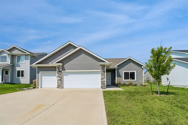 1160 Cedar Street, Waukee, IA 50263