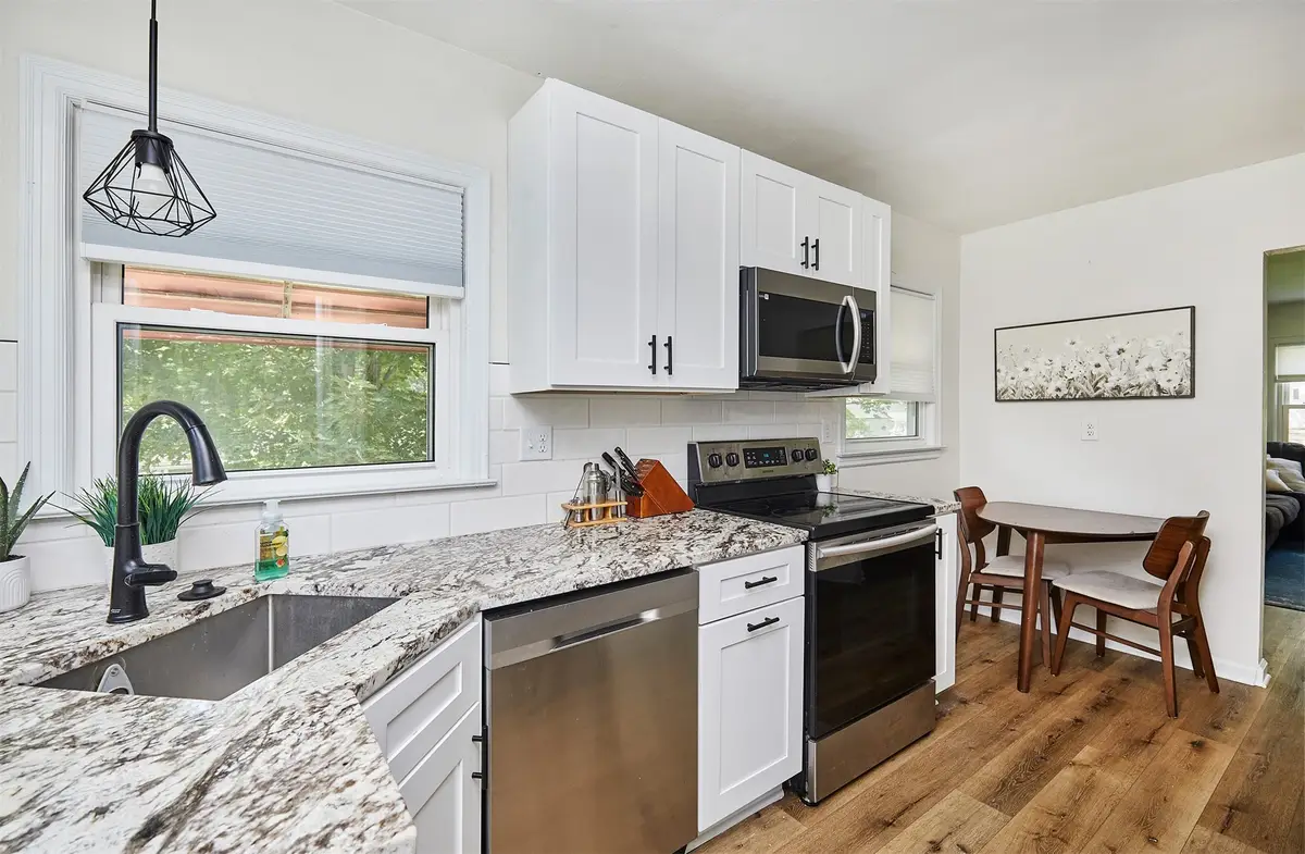 4901 SW 12th Street, Des Moines, IA 50315 - #1