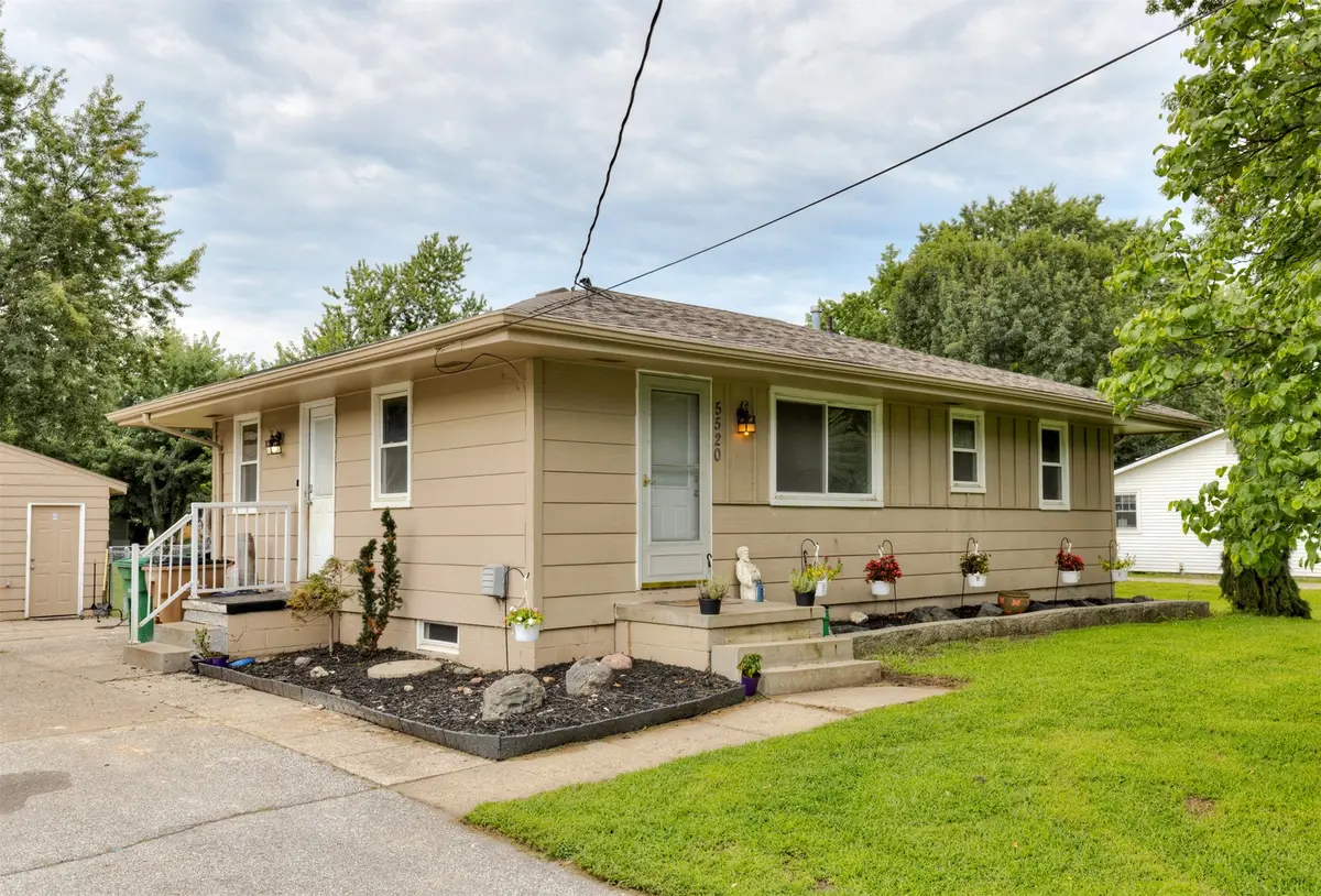 5520 NW 61st Place, Johnston, IA 50131 - #1