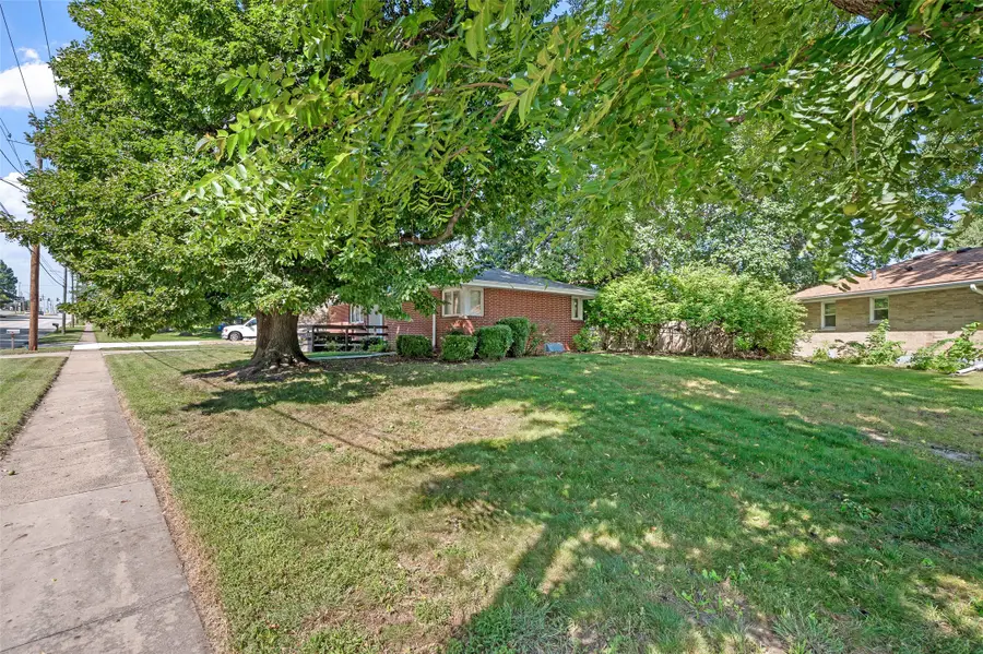 2966 Hubbell Avenue, Des Moines, IA 50317 - #3