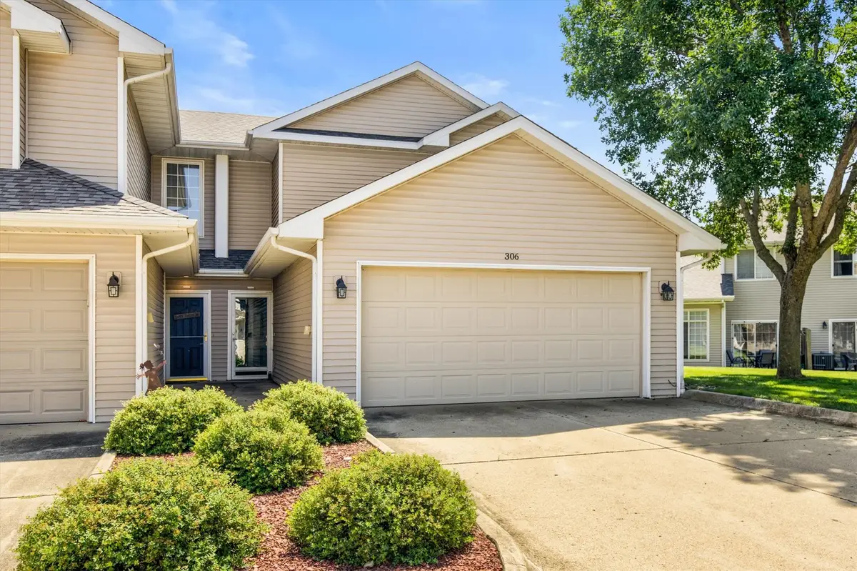 900 67th Street #306, West Des Moines, IA 50266 - #1