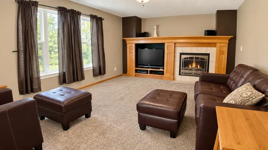 5909 NW 96th Court, Johnston, IA 50131 - #3