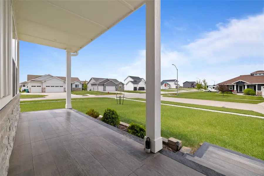 834 33rd Court Sw, Altoona, IA 50009 - #3