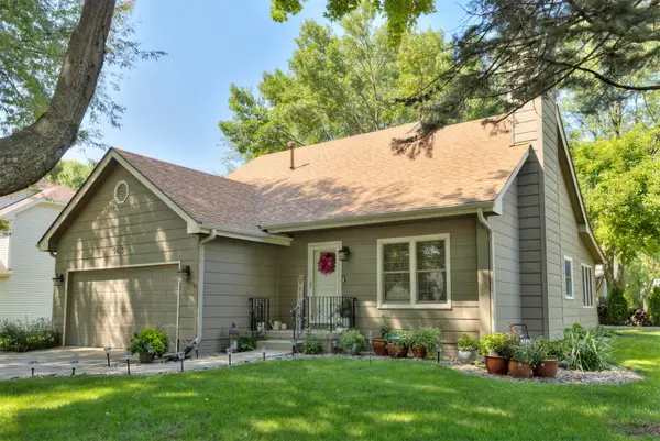5413 Woodland Avenue, West Des Moines, IA 50266