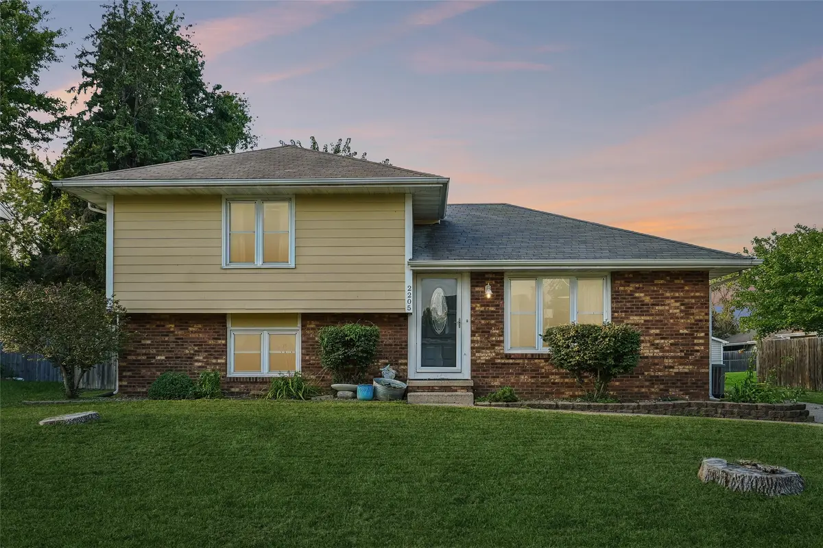 2205 4th Street Sw, Altoona, IA 50009 - #1
