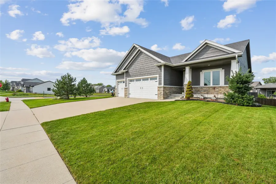 1105 NW 5th Street, Grimes, IA 50111 - #2