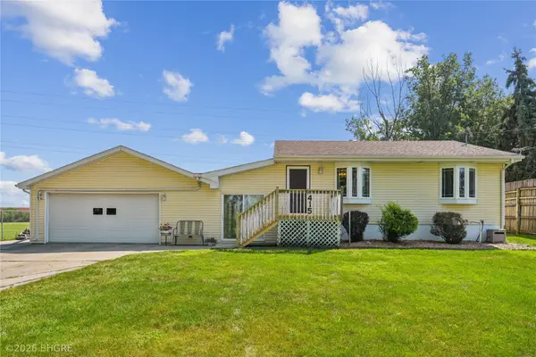 415 31st Avenue Sw, Altoona, IA 50009