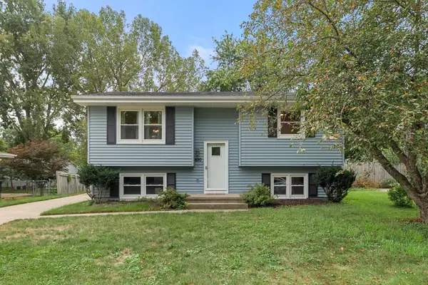 620 NE 7th Street, Grimes, IA 50111