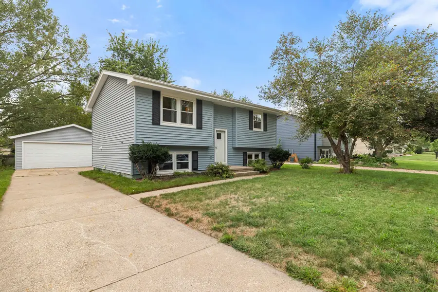 620 NE 7th Street, Grimes, IA 50111 - #2