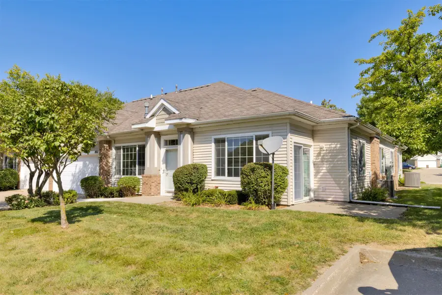 1725 S 50th Street #802, West Des Moines, IA 50265 - #3