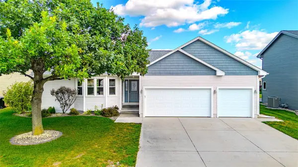 1635 Ashwood Drive, Altoona, IA 50009