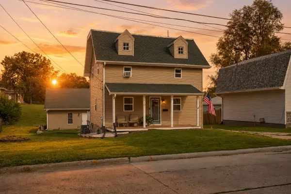 610 1st Street S, Newton, IA 50208