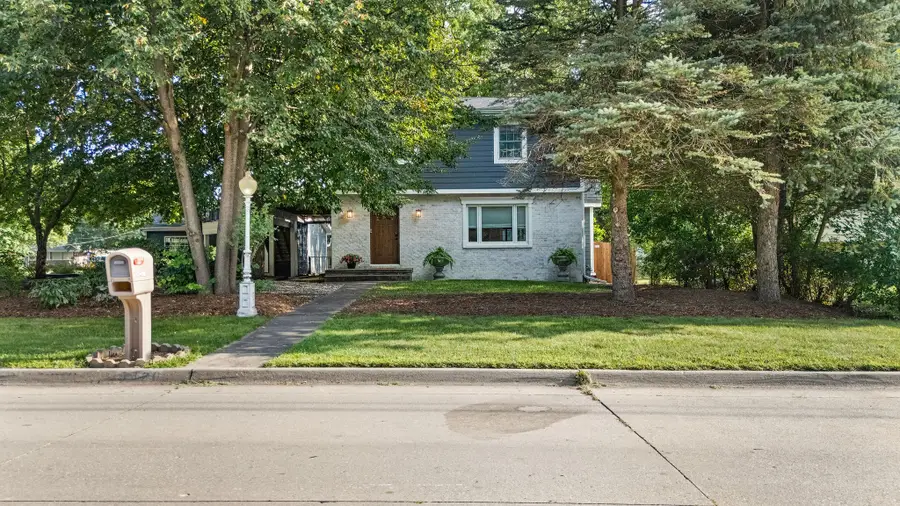 5420 NW 66th Avenue, Johnston, IA 50131 - #3