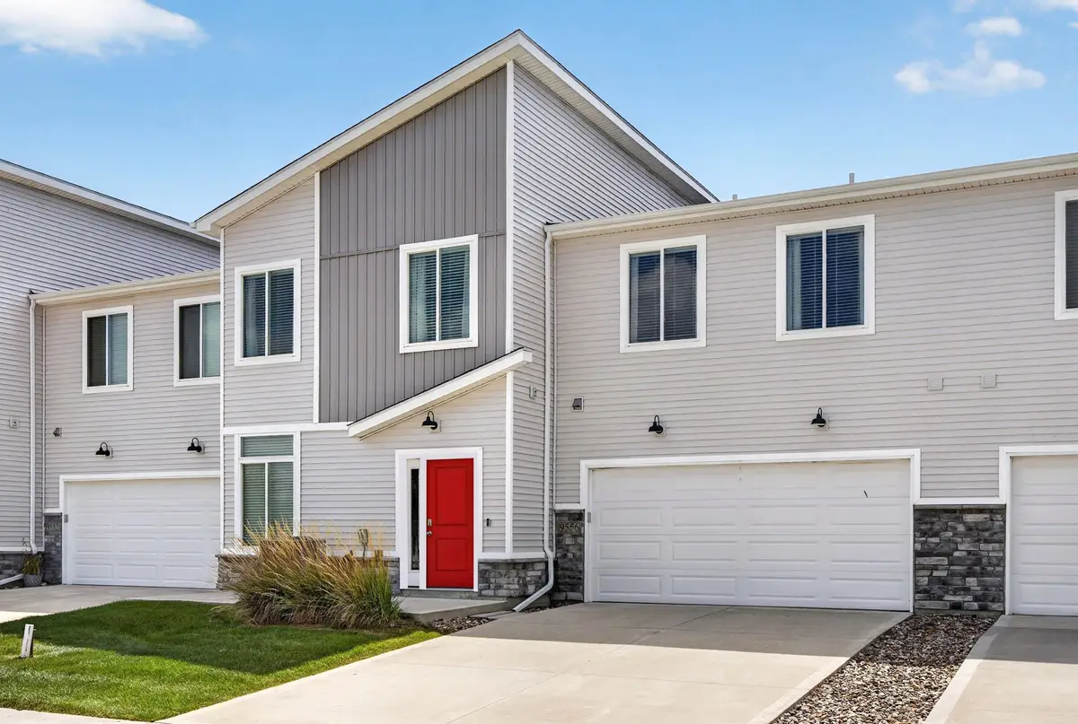9556 Crestview Drive, West Des Moines, IA 50266 - #1