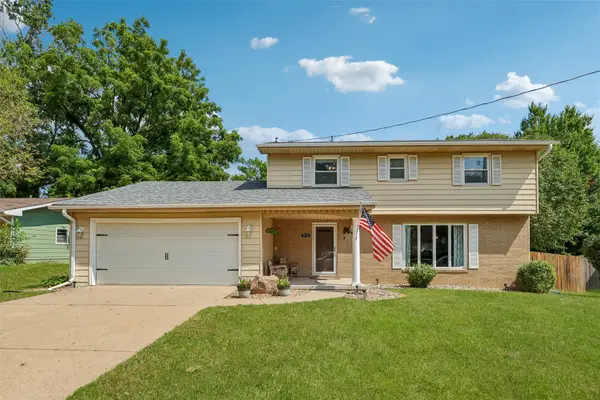 4113 83rd Street, Urbandale, IA 50322