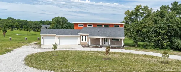 7879 Polk Trail, Indianola, IA 50125