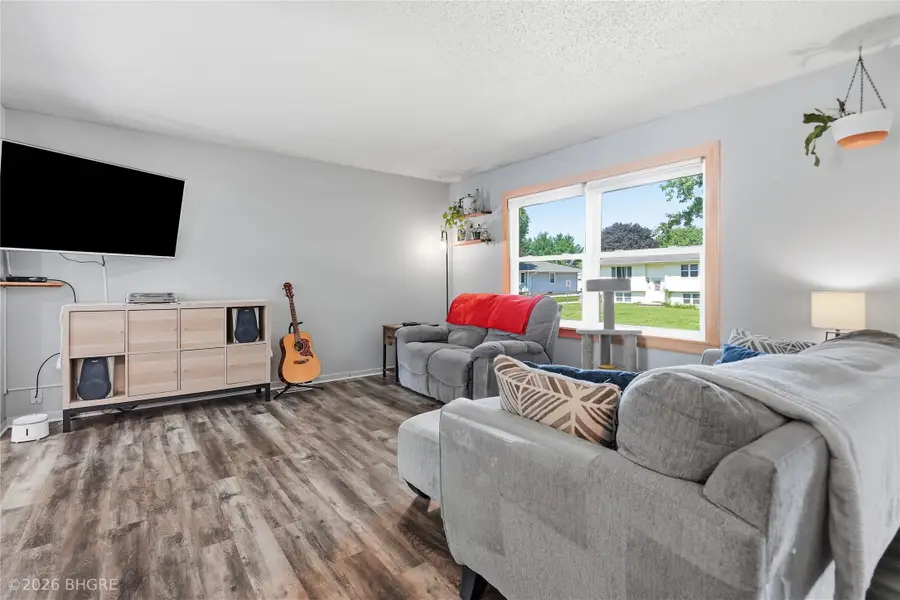 1611 W Clinton Avenue, Indianola, IA 50125 - #3