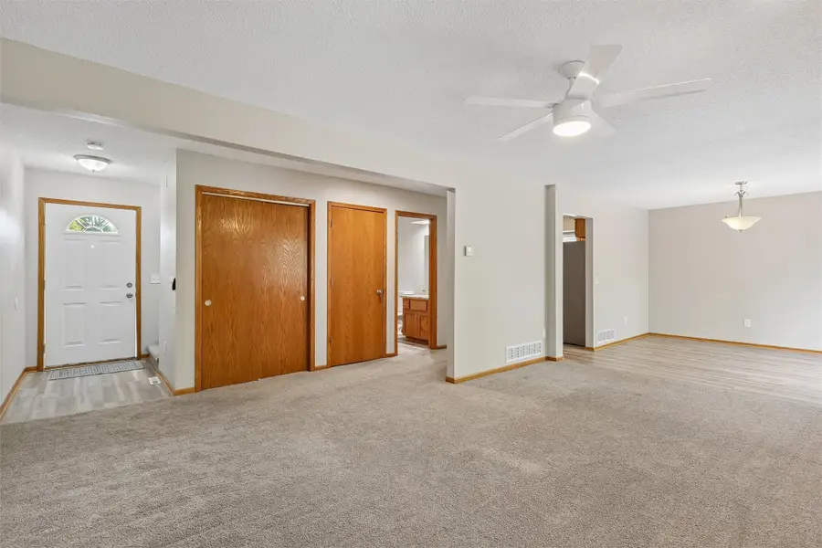 3851 92nd Drive, Urbandale, IA 50322 - #3