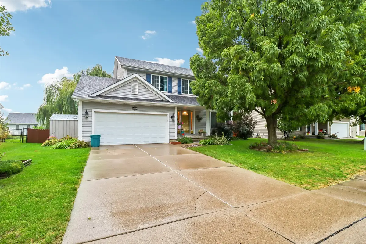 525 SE Prairie Creek Drive, Waukee, IA 50263 - #1