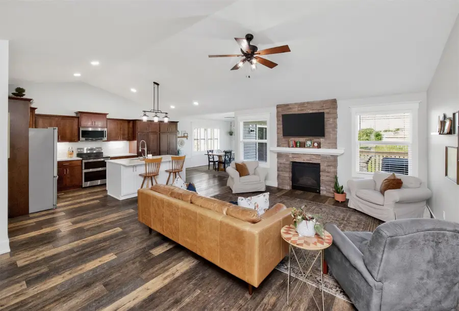 1720 SE Waters Edge Drive, Waukee, IA 50263 - #3