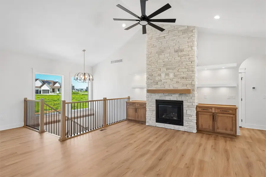 17537 Northview Drive, Urbandale, IA 50323 - #3