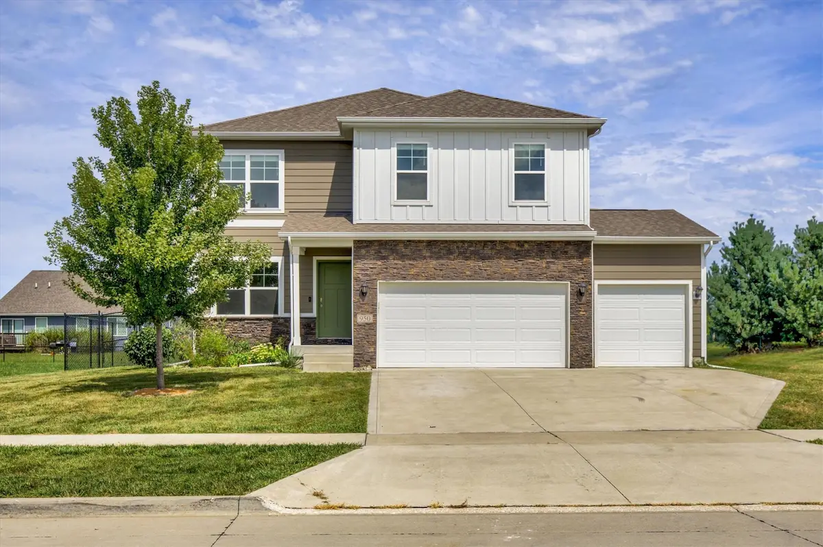 950 Spruce Street, Waukee, IA 50263 - #1