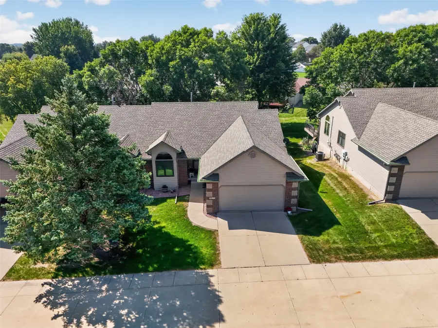 1218 8th Street Se, Altoona, IA 50009 - #2