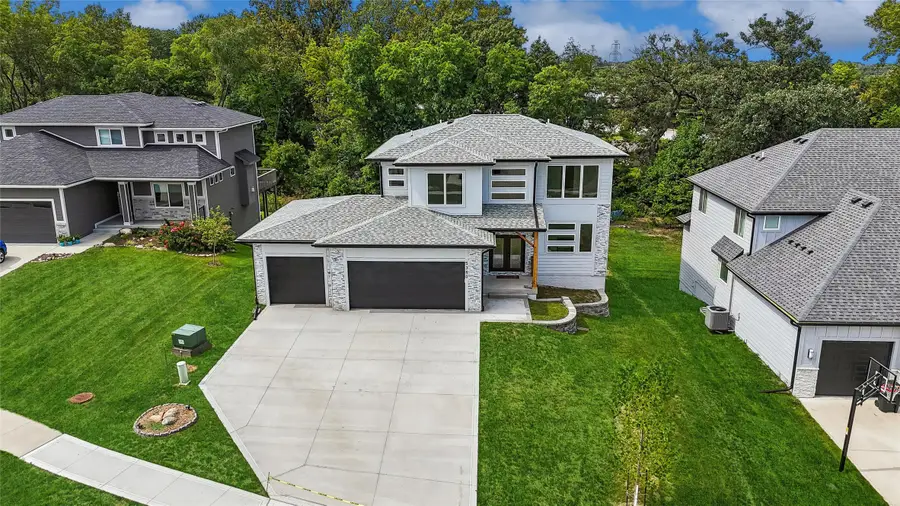 5380 Carter Court, Johnston, IA 50131 - #2