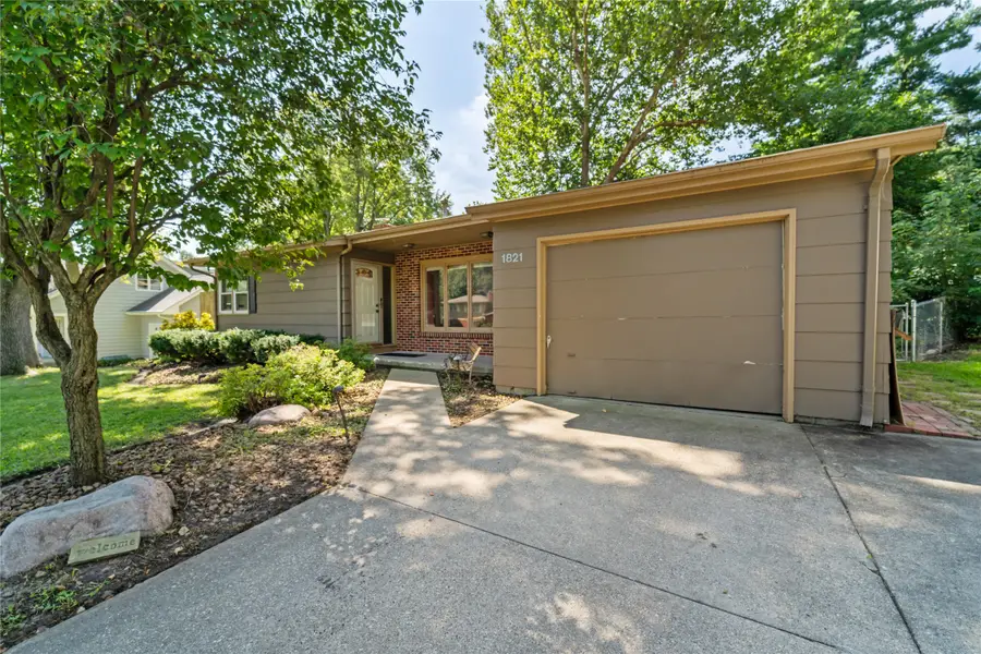 1821 Maxwell Avenue, Ames, IA 50010 - #2