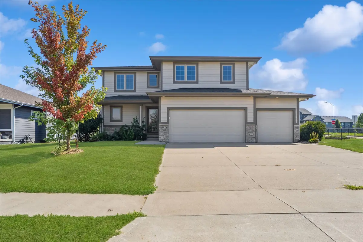 1615 NE Vicksburg Drive, Ankeny, IA 50021 - #1