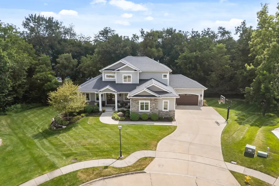 3965 Black Bear Pointe, Waukee, IA 50263 - #2