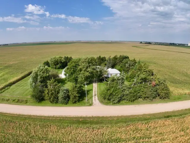 14369 E Avenue, Dawson, IA 50066 - #1