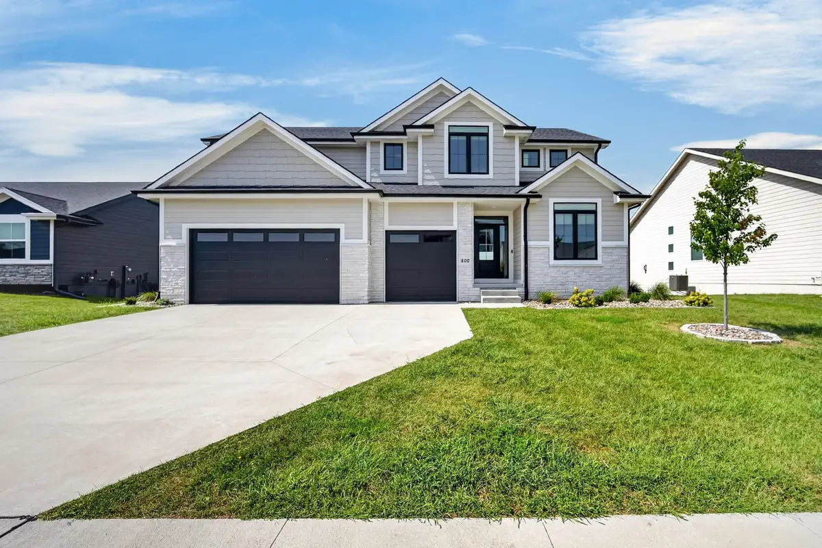 400 NW Gracewood Drive, Waukee, IA 50263 - #1