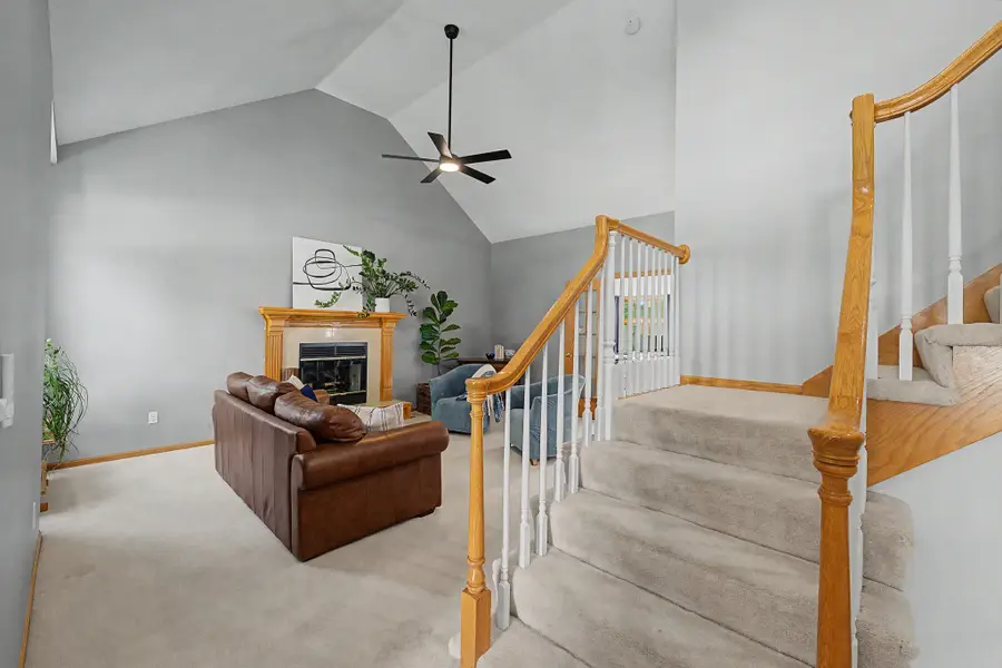 4712 94th Place, Urbandale, IA 50322 - #2