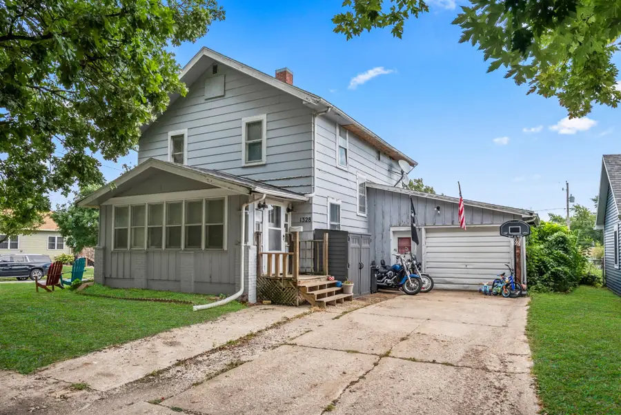 1328 Benton Street, Boone, IA 50036 - #2