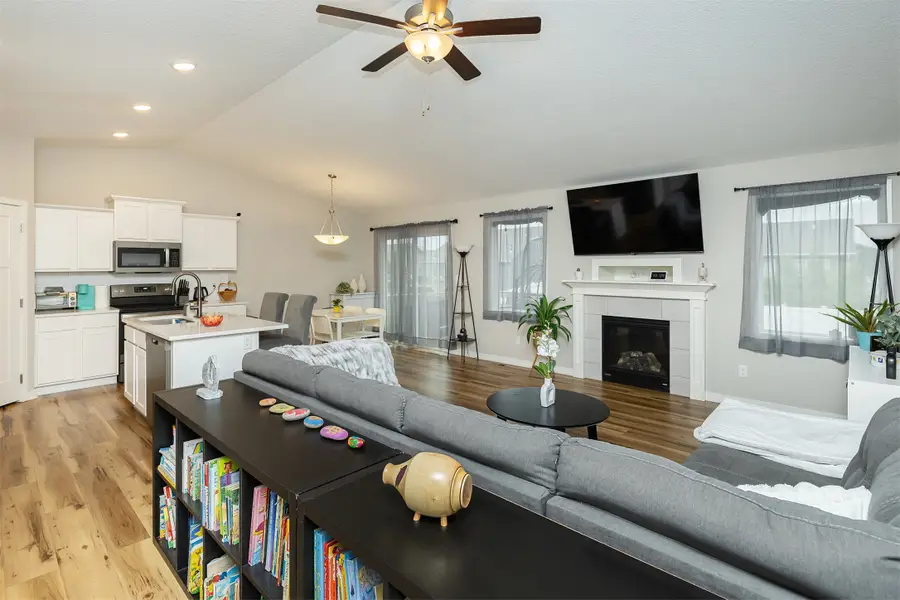 1225 Cedar Street, Waukee, IA 50263 - #3