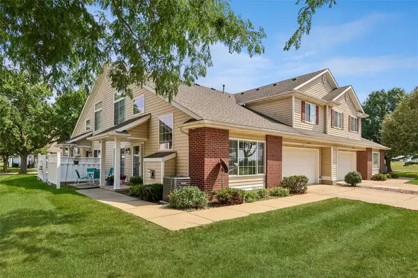 5414 Longview Court #2, Johnston, IA 50131