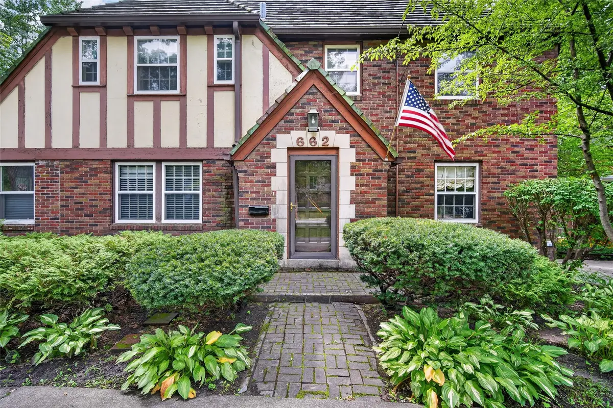 662 57th Street, Des Moines, IA 50312 - #1