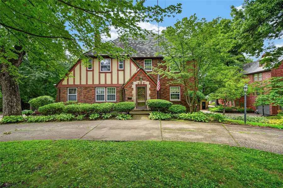 662 57th Street, Des Moines, IA 50312 - #2