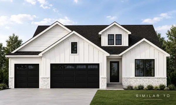30 NW Alderleaf Drive, Waukee, IA 50263