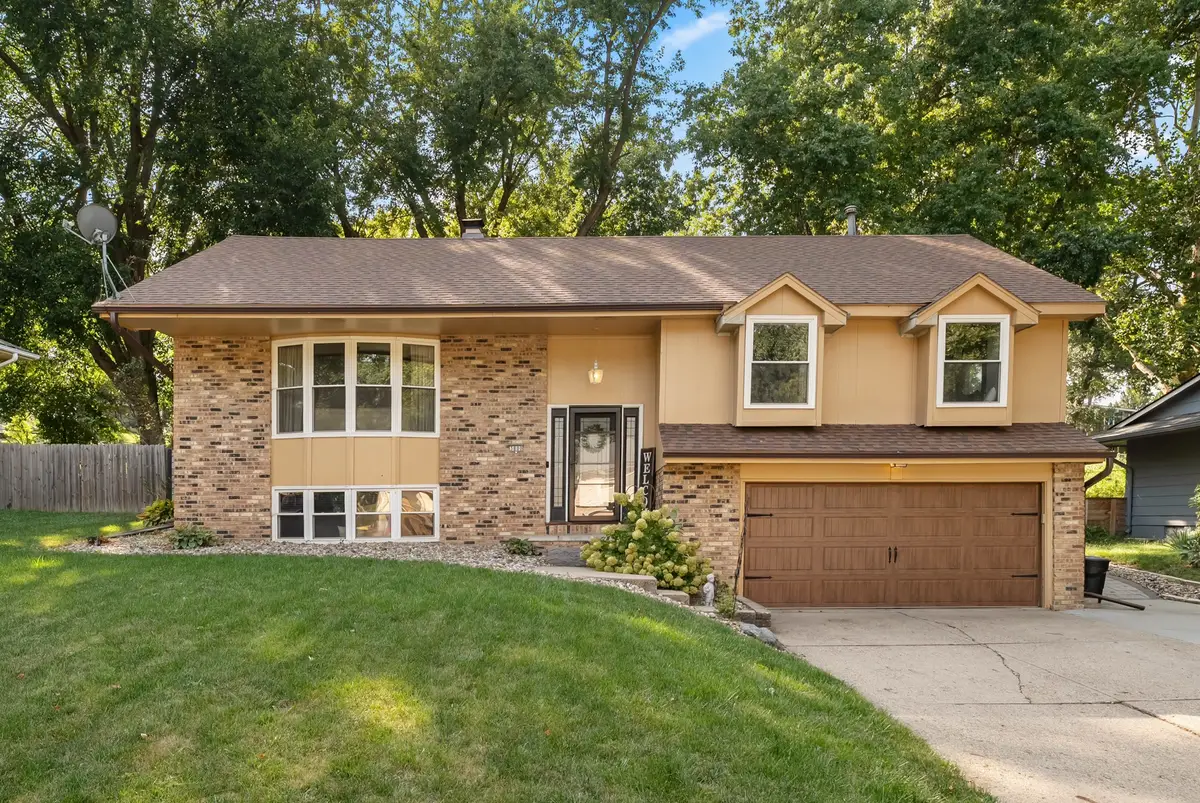 3800 SW 30th Street, Des Moines, IA 50321 - #1