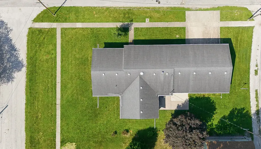 306 S Pine Street, New Sharon, IA 50207 - #3