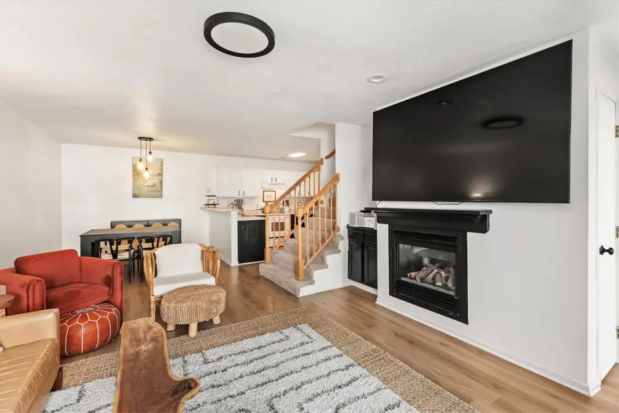 1513 SE Delaware Avenue #4, Ankeny, IA 50021 - #3